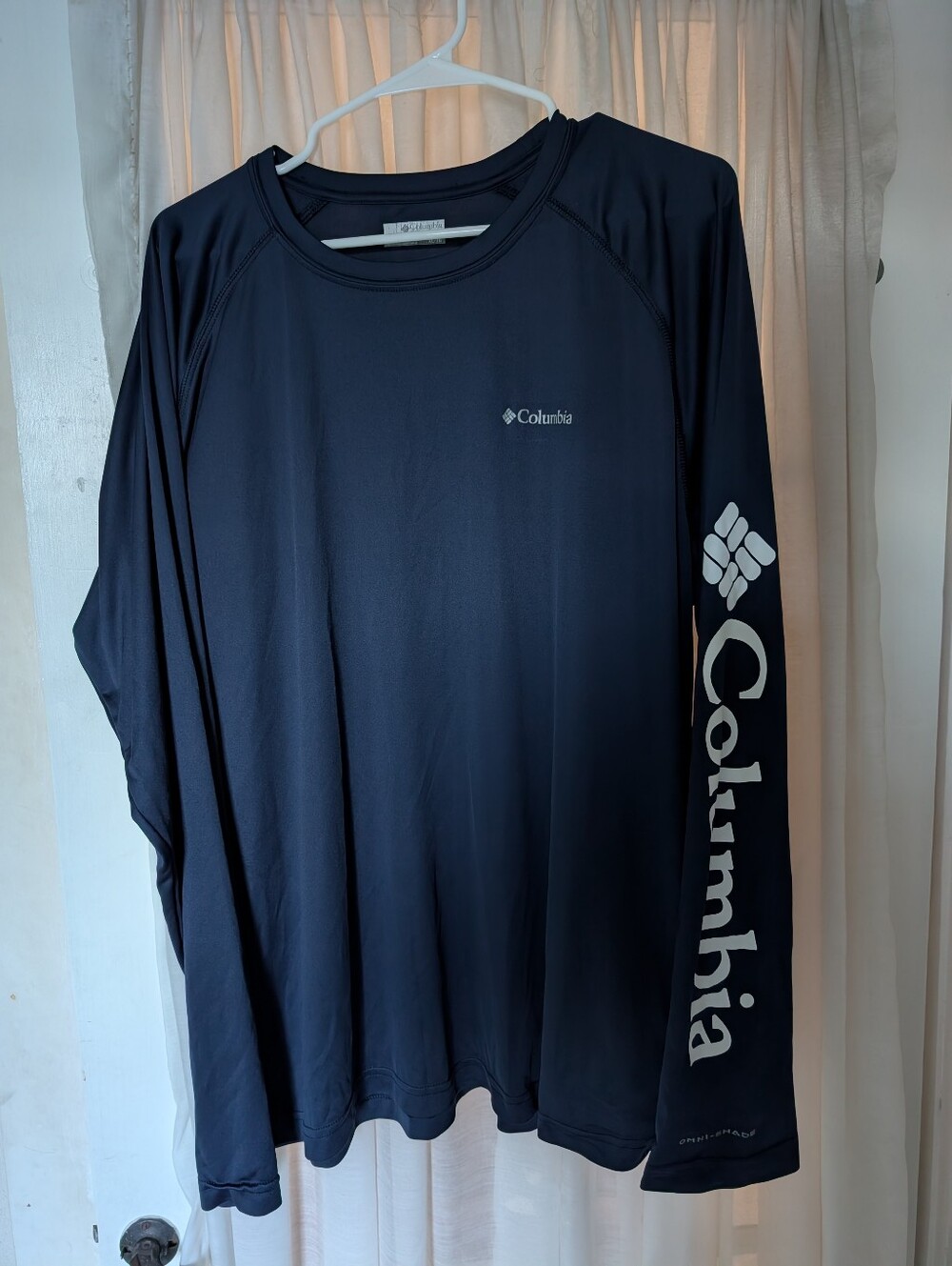 Columbia Men’s Long Sleeve Performance Shirt in Navy with White Logo